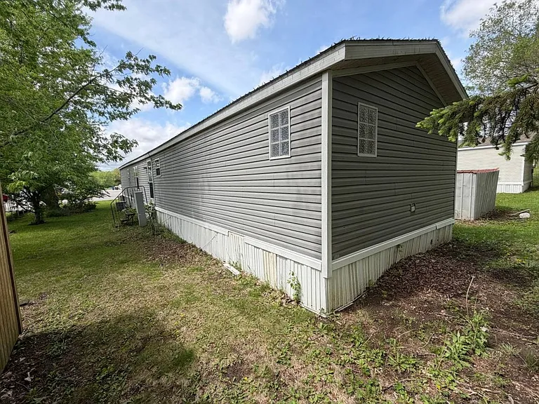 4931 Abrams Dr — Photo 11