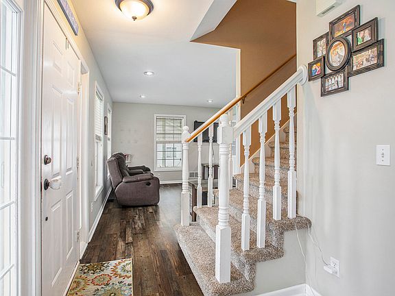 5th image of 2754 Bryanwood Dr NW