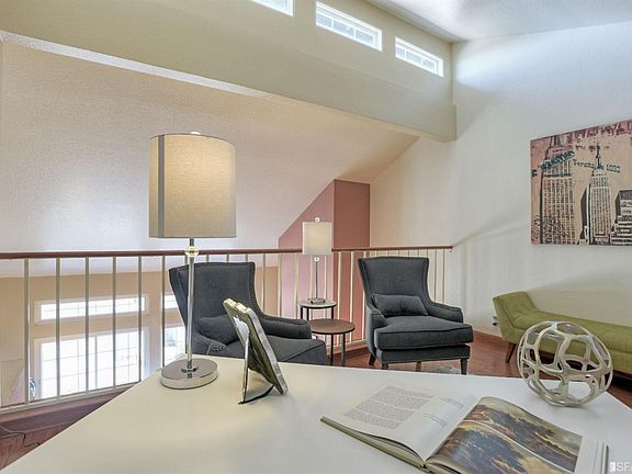 3rd image of 336 Barbara Ln