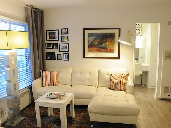 3rd image of 1005 N Sweetzer Ave APT 3