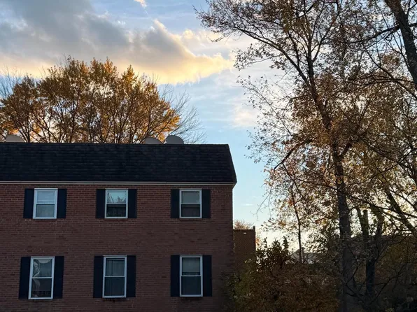 118 Rennard Pl, Philadelphia, PA 19116