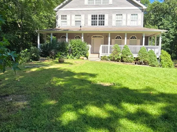 18 Nancy Ct, Jackson, NJ 08527