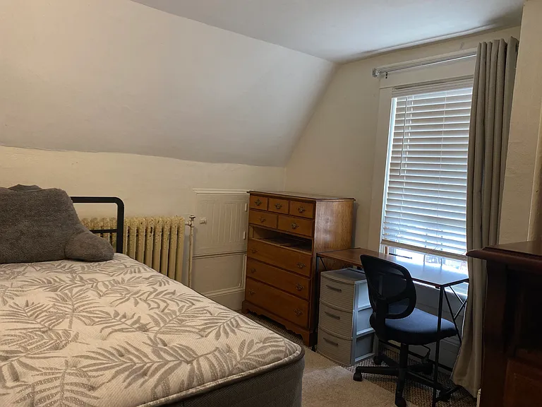 326 S Allen St #6 — Photo 24