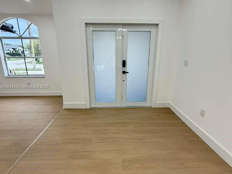 18121 SW 152nd Ct — Photo 9