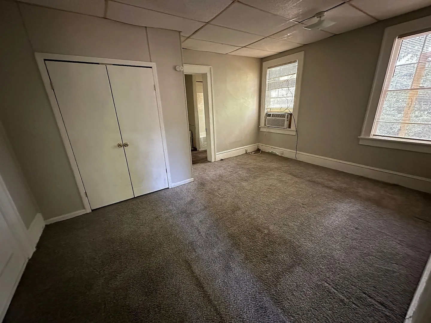1 bed, 1.0 bath, $695 — Photo 4