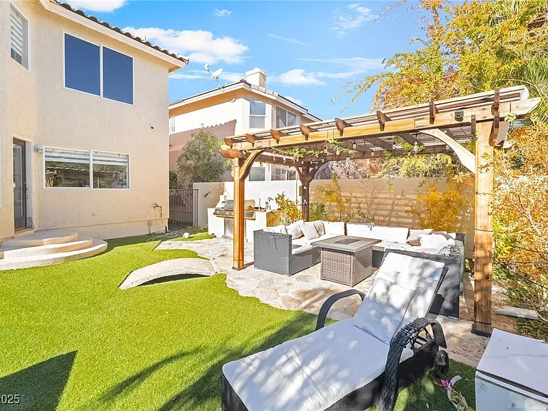 11140 Kilkerran Ct — Photo 34