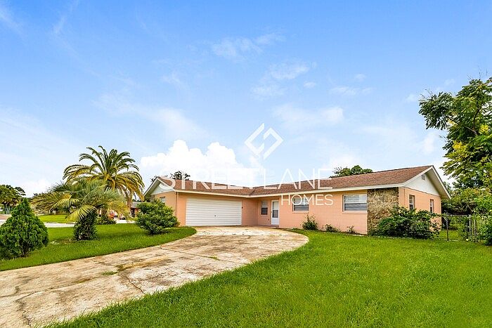 1st image of 10638 Eastview Dr