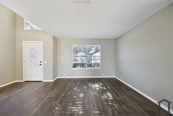 217 Amber Ridge Dr — Photo 24