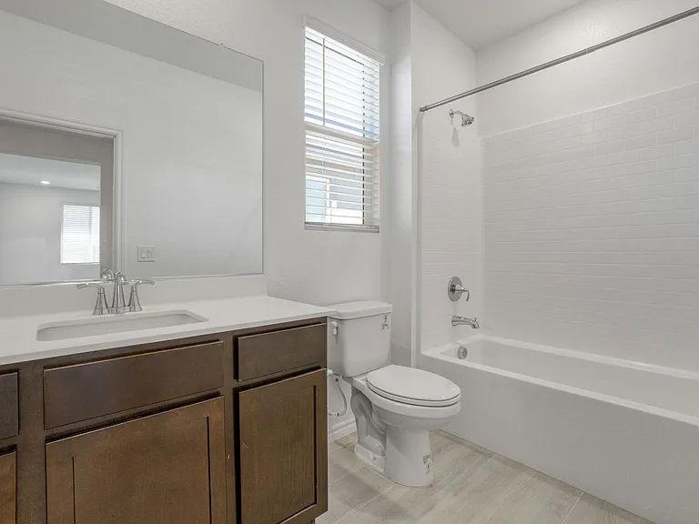 9770 Redwood Cascade St — Photo 16