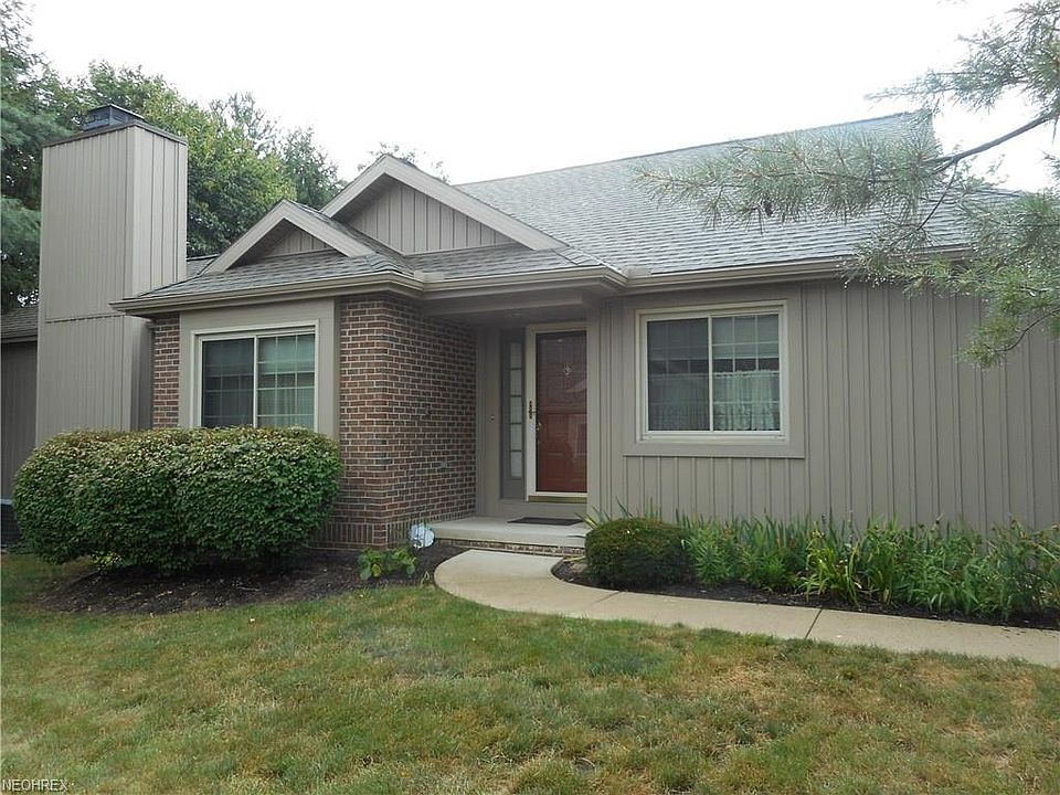 1st image of 82 Donze Ct