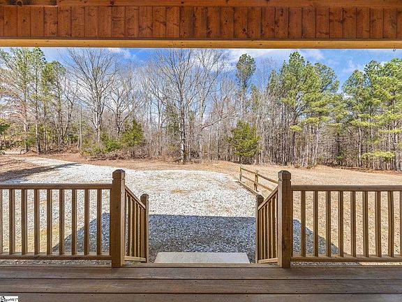 5th image of 150 Morris Rd