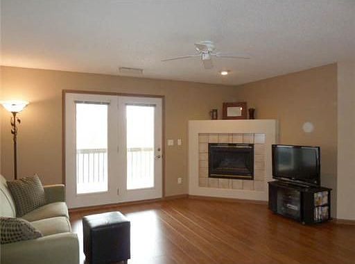 2nd image of 120 Shannon Dr Unit 11