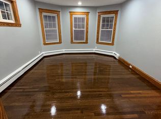 575 Weld St FLOOR 2, West Roxbury, MA 02132