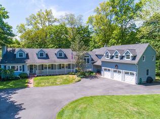 73 Huntington Bay Rd, Huntington, NY 11743