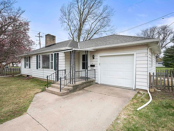 3rd image of 2617 W Belle Vista Ct