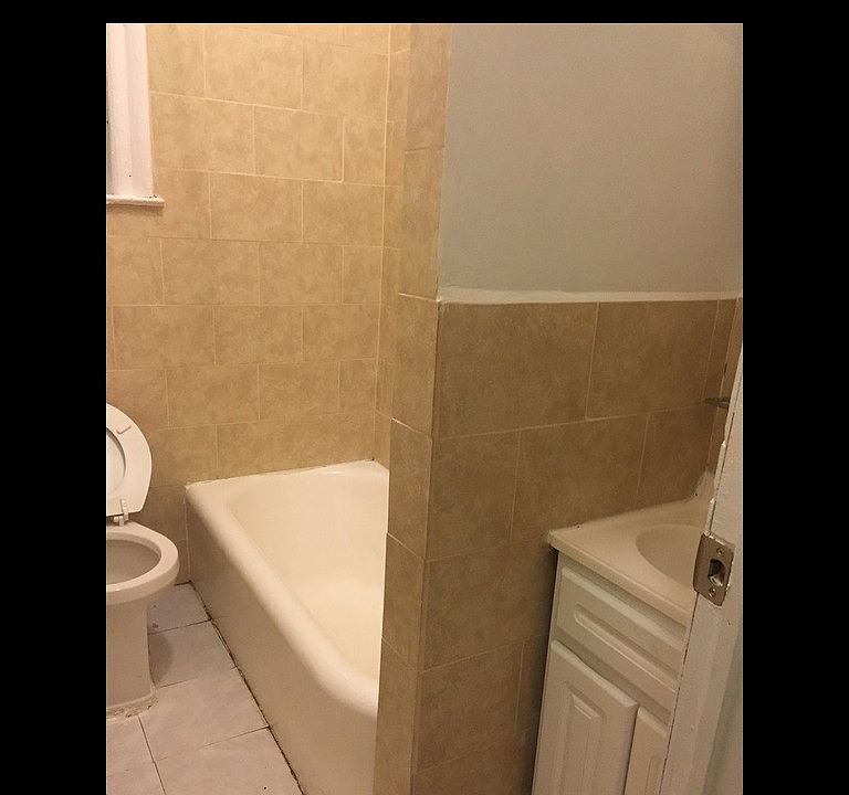 2nd image of 280 E 21st St APT 3J