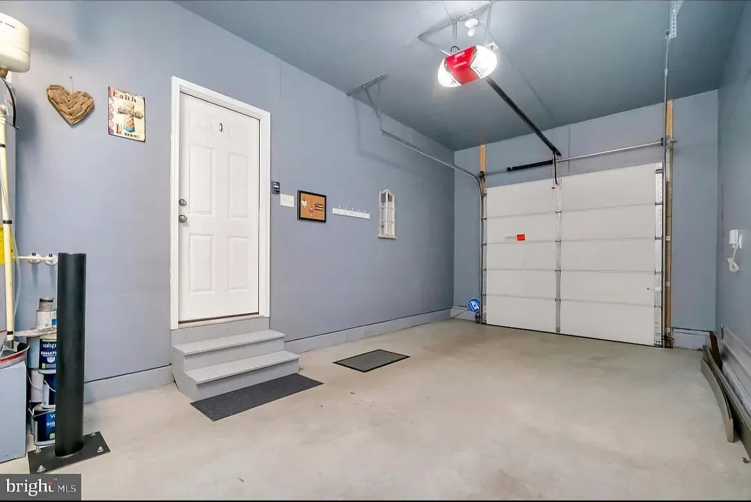 3 bed, $2,800 — Photo 4