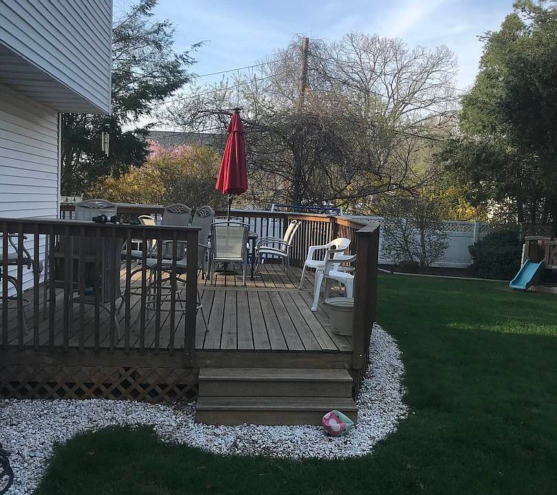 2nd image of 21 Ficus St