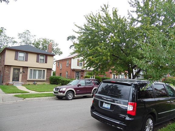 5th image of 9246 Ashton Ave