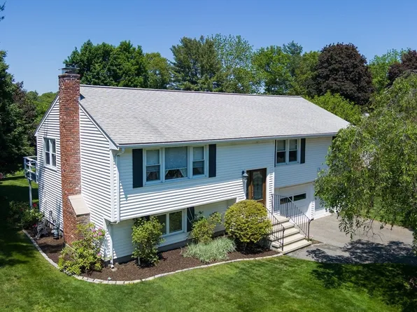 13 Michaud Dr, Framingham, MA 01701