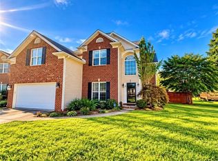 4270 Lindsey Ln, Winston Salem, NC 27106