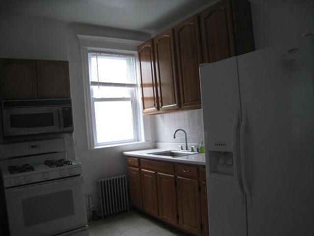 1st image of 4305 31st Ave APT 3