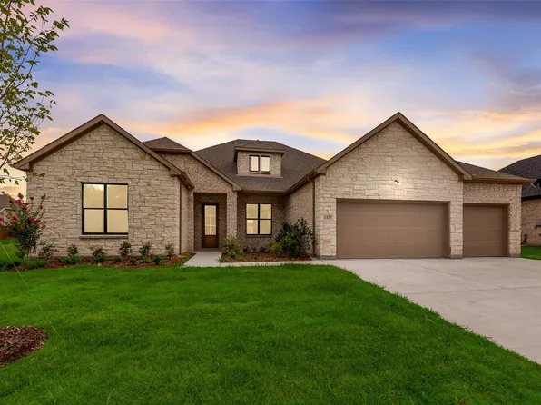 1327 Emma Dr, Van Alstyne, TX 75495