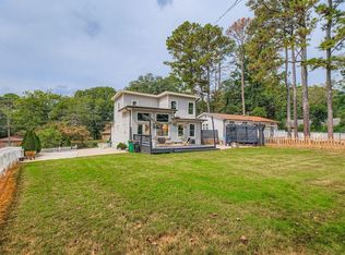 539 Glendale Rd, Scottdale, GA 30079