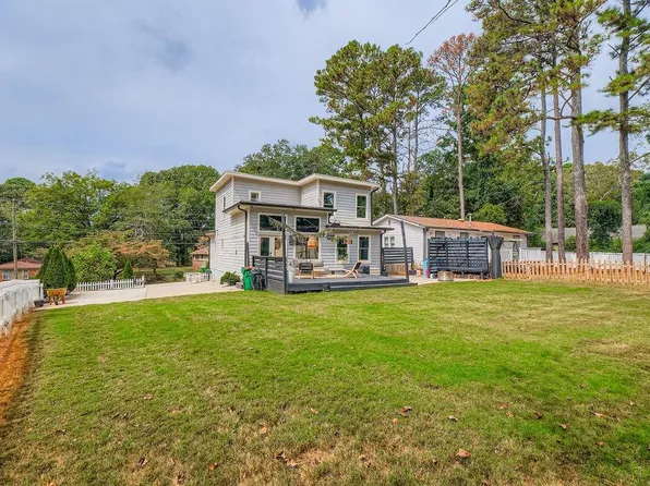539 Glendale Rd, Scottdale, GA 30079