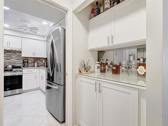 4th image of 3221 S Ocean Blvd APT 505
