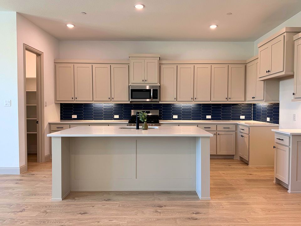 1st image of 15752 Millwood Trl