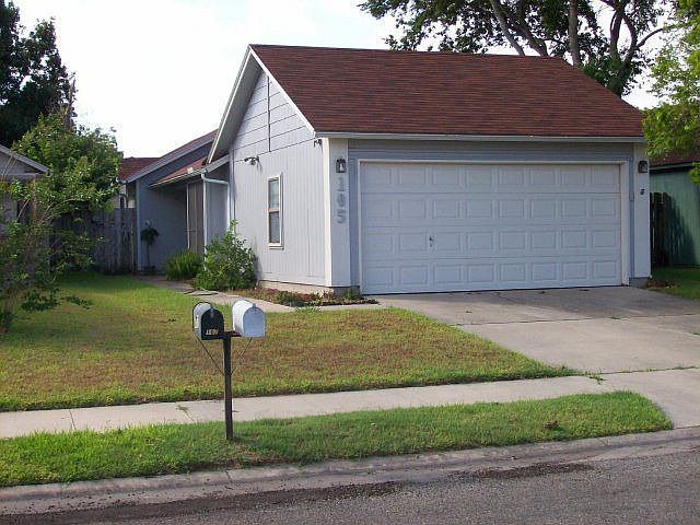 1st image of 105 Waterford Dr