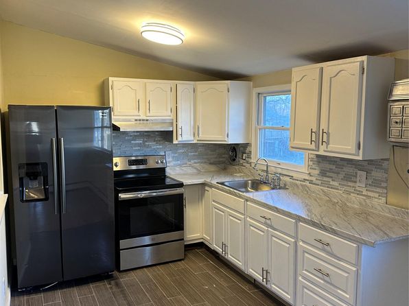 (undisclosed Address)