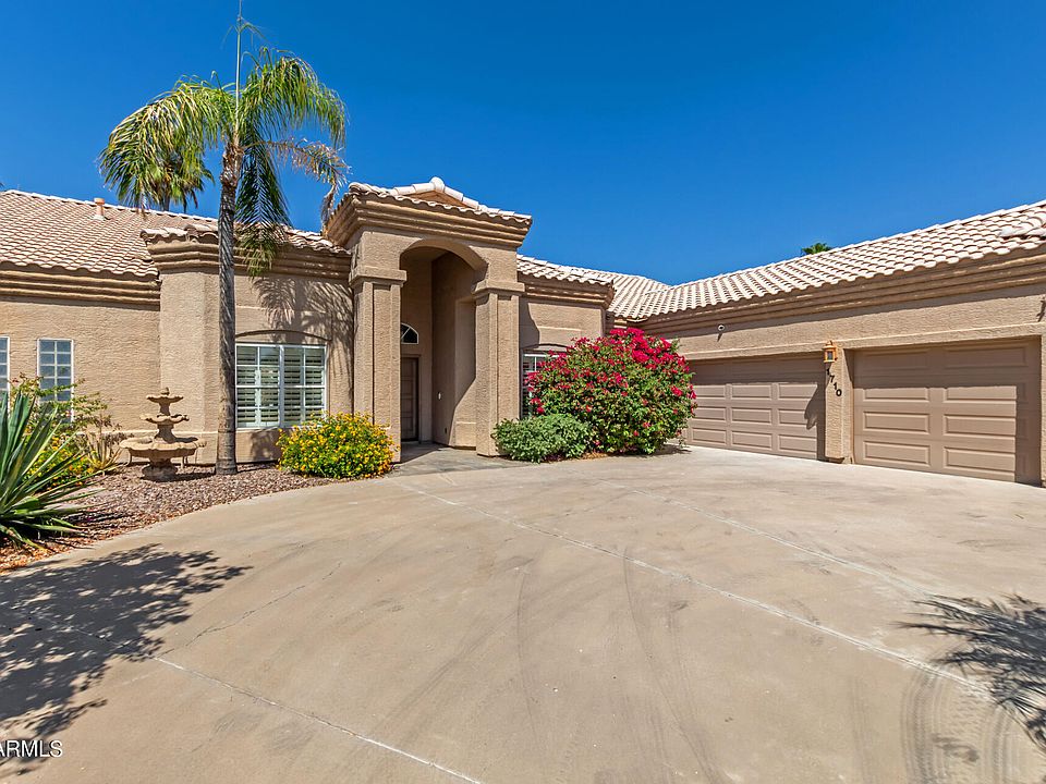 1st image of 1710 E QUEEN PALM Drive