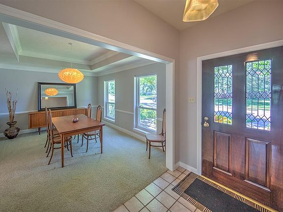 3rd image of 15406 Park Estates Ln