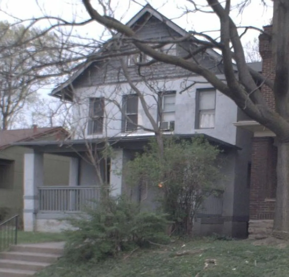 318 E 20th Ave — Photo 1