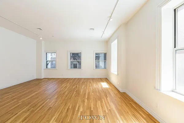 Rented by Town Residential | media 11