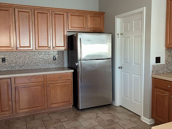 2nd image of 333 Carolina Farms Blvd
