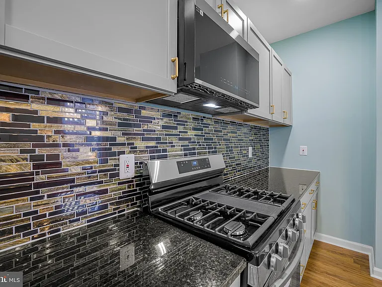 2321 N Tatnall St — Photo 9