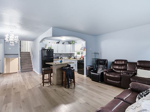 4th image of 6909 S Ada St
