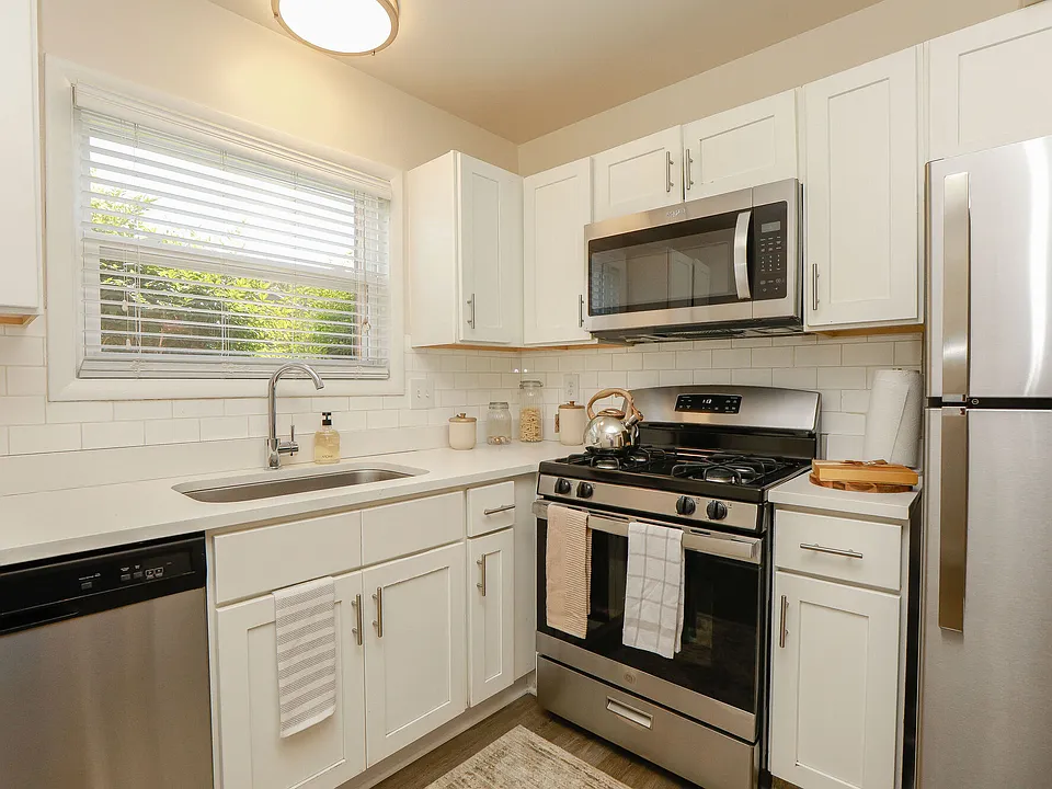 Millspring Commons Apartments and Townhomes