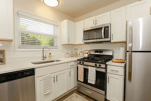 Millspring Commons Apartments and Townhomes Photo 1