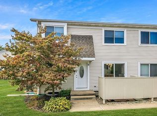 5491 Sierra Dr #50-D, Willoughby, OH 44094