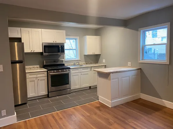 194 Messer St Floor 1, Providence, RI 02909