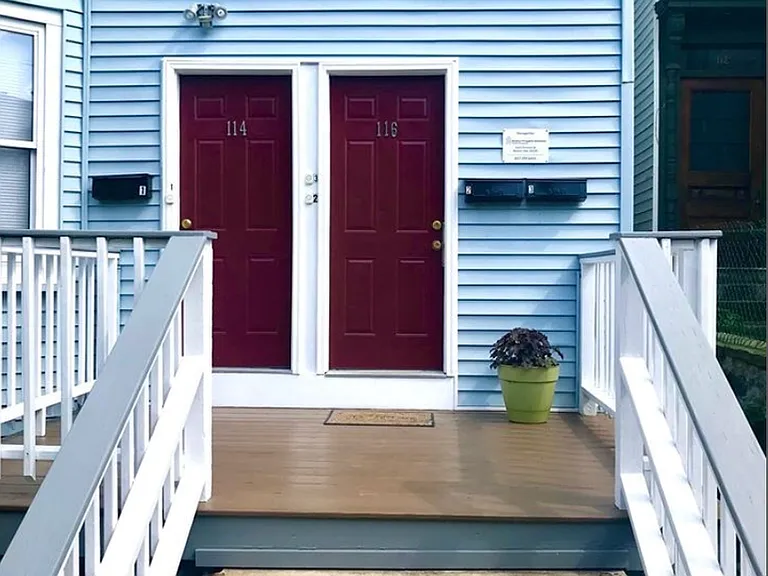 117 Thornton St #A2 — Photo 8