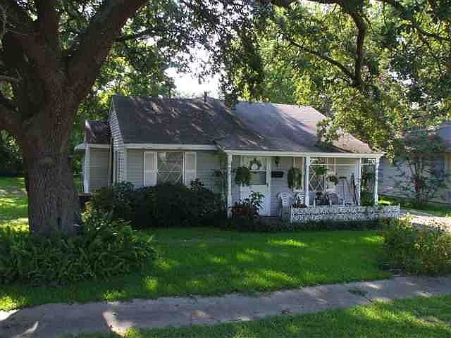 1st image of 1222 Wagner St