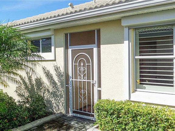 3rd image of 9830 Hawk Nest Ln