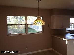 3rd image of 500 Vaughn St