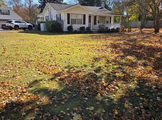 7176 Moores Mill Rd, Huntsville, AL 35811