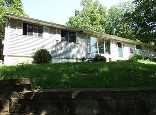 6274 Heintz Rd, Saint Louis, MO 63129